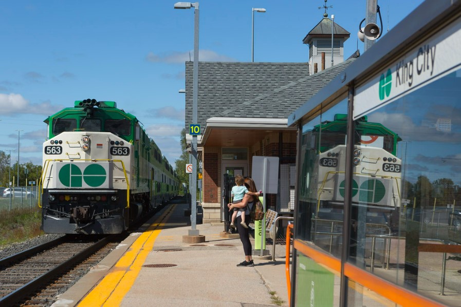 The King City GO Station provides easy access to the Greater Toronto Area and beyond, making it a convenient transportation hub for commuters and travelers alike.